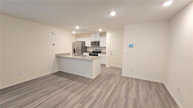 4839 Orchid Rdg Ave in Las Vegas, NV - Building Photo - Building Photo