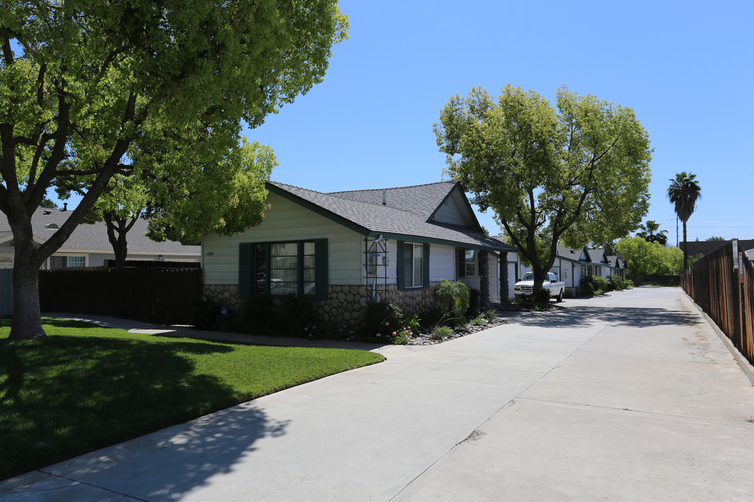 1181-1193 Sumner Ave in El Cajon, CA - Building Photo