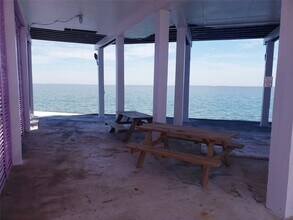 3716 Sabrina in Galveston, TX - Building Photo - Building Photo