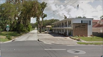 420 S Palmetto St Apartamentos