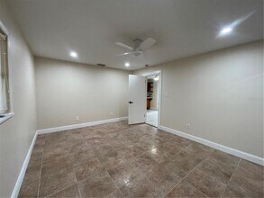 1110 W Coral St in Tampa, FL - Building Photo - Building Photo