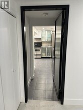 8 Yarn Rd in Toronto, ON - Building Photo - Building Photo