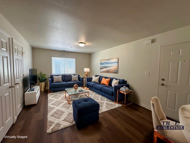 1220 W Newlands Dr in Fernley, NV - Building Photo - Building Photo