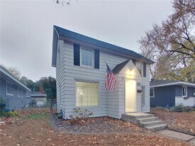 3910 Scott Ave N in Minneapolis, MN - Building Photo