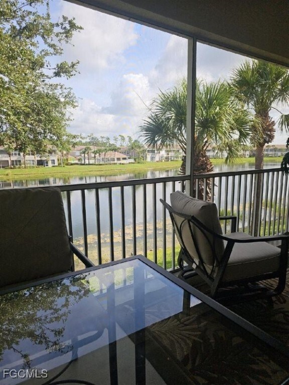 10124 Colonial Country Club Blvd in Ft. Myers, FL - Building Photo - Building Photo