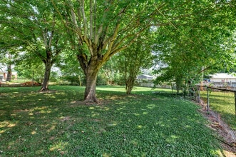 1018 Fairway Dr NW in Huntsville, AL - Building Photo - Building Photo