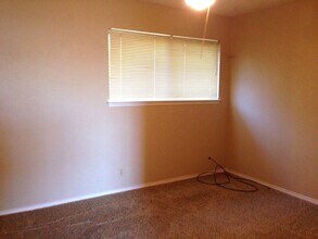 6931 Wright Way St in San Antonio, TX - Building Photo - Building Photo