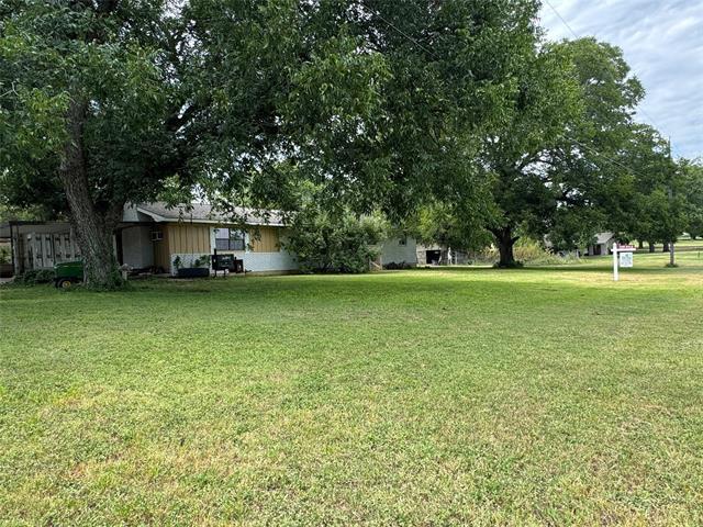 201 Hwy 2247 in Comanche, TX - Building Photo - Building Photo