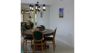 123 Deer Creek Blvd in Deerfield Beach, FL - Building Photo - Building Photo