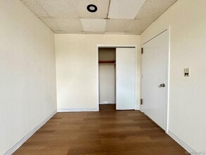 247-77 Jericho Tpke in Queens, NY - Building Photo - Building Photo