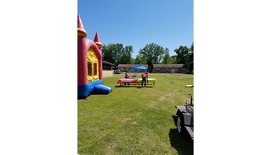 1300 Courtland Rd in Atlanta, TX - Building Photo - Building Photo