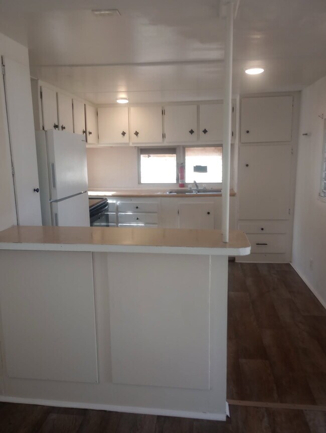 1728 Bodfish Canyon Rd in Bodfish, CA - Building Photo - Building Photo