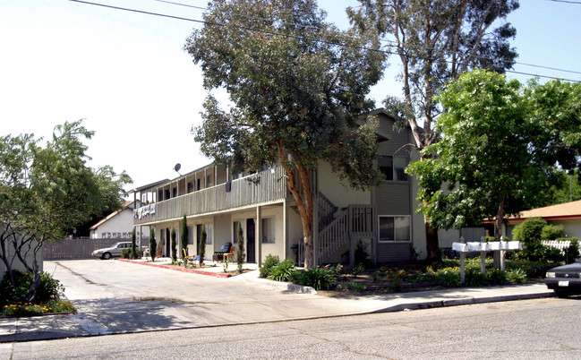 364 3rd St in San Jacinto, CA - Foto de edificio - Building Photo