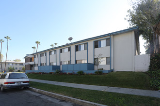 Buckingham Apartments in Los Angeles, CA - Building Photo - Building Photo