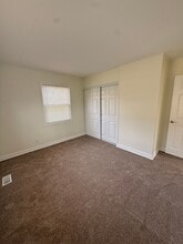 2004 Wilmington Ave in Dayton, OH - Building Photo - Building Photo