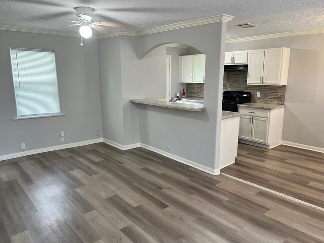 6817 Anderson St in Texas City, TX - Building Photo - Building Photo