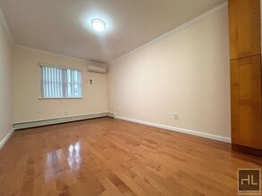 70 STREET, Unit 3 in Brooklyn, NY - Building Photo - Building Photo