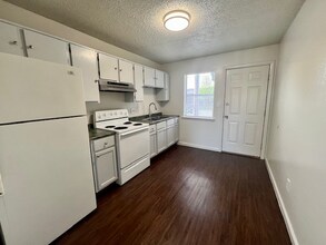920 N Leverett Ave in Fayetteville, AR - Building Photo - Building Photo