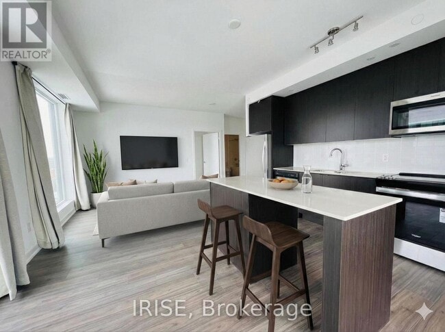 property at 55 Duke St W