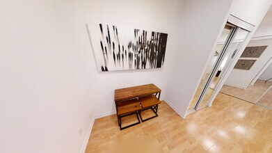 763 Bay St. in Toronto, ON - Building Photo - Building Photo