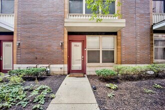 1234 W Monroe St in Chicago, IL - Building Photo - Building Photo