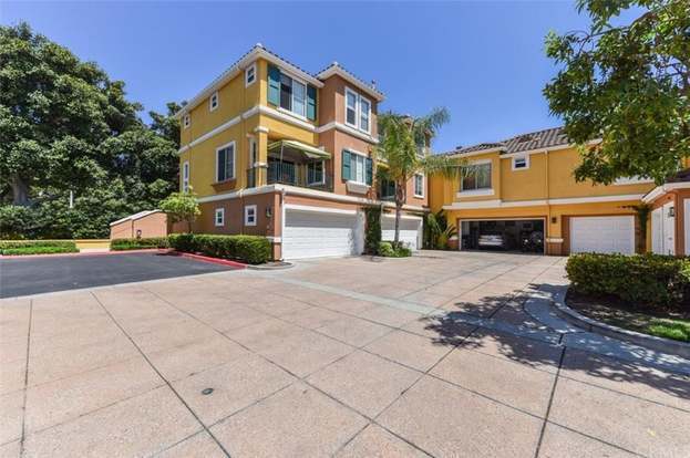 property at 402 Marinella Aisle