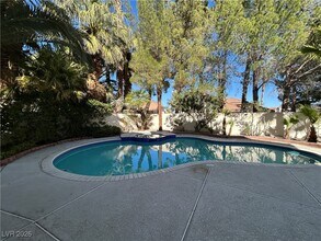 2920 Sunstone St in Las Vegas, NV - Building Photo - Building Photo