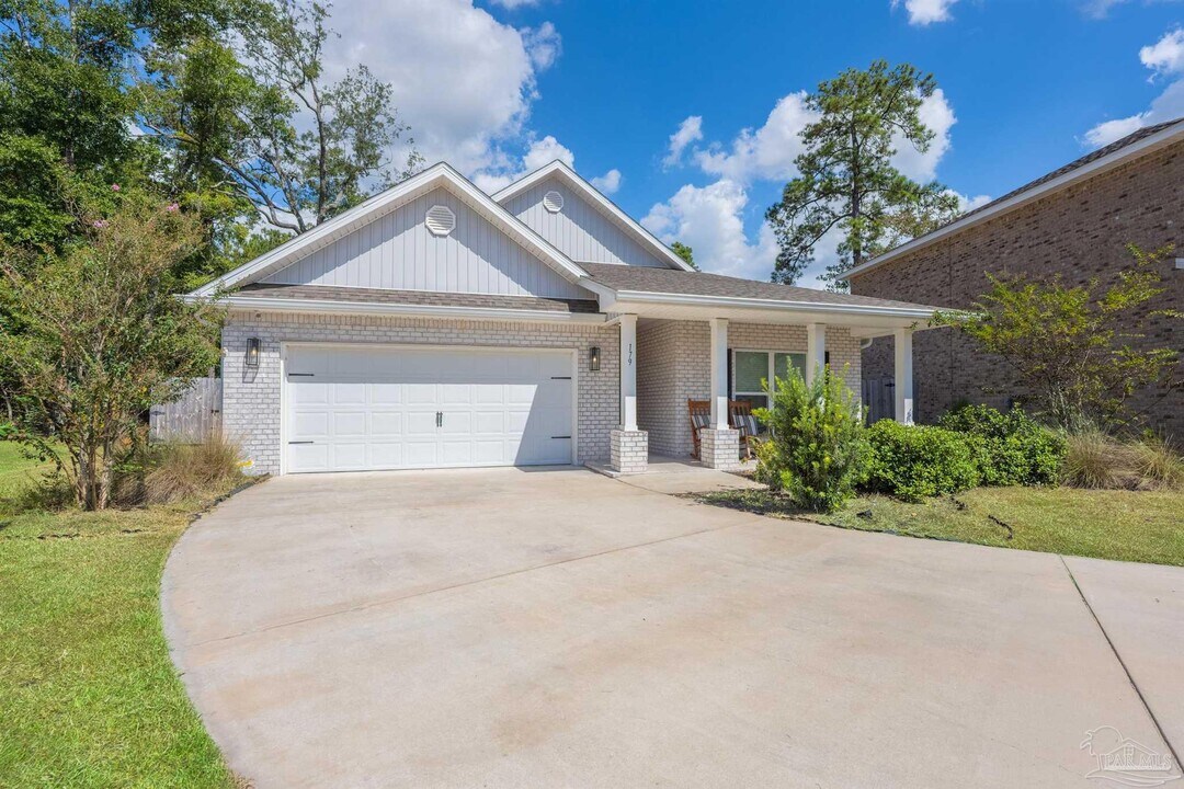 179 Beaver Trl Dr in Freeport, FL - Building Photo
