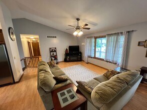 200 Snyder Dr in Saint George, KS - Building Photo - Building Photo