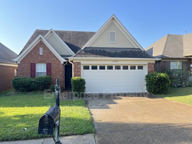 10127 Cross Valley Dr in Cordova, TN - Building Photo - Building Photo