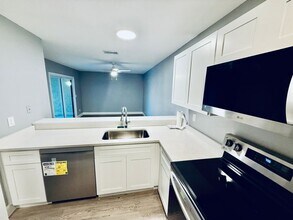 1440 Sheafe Ave NE in Palm Bay, FL - Building Photo - Building Photo