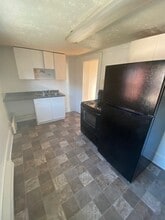 916 College Ave in Bluefield, WV - Building Photo - Building Photo