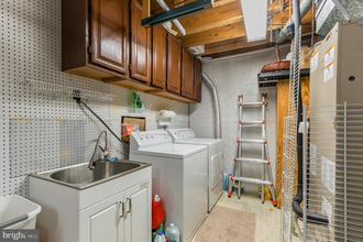 9239 Redbridge Ct in Laurel, MD - Building Photo - Building Photo