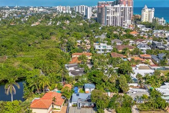 3305 NE 16th Ct in Fort Lauderdale, FL - Building Photo - Building Photo