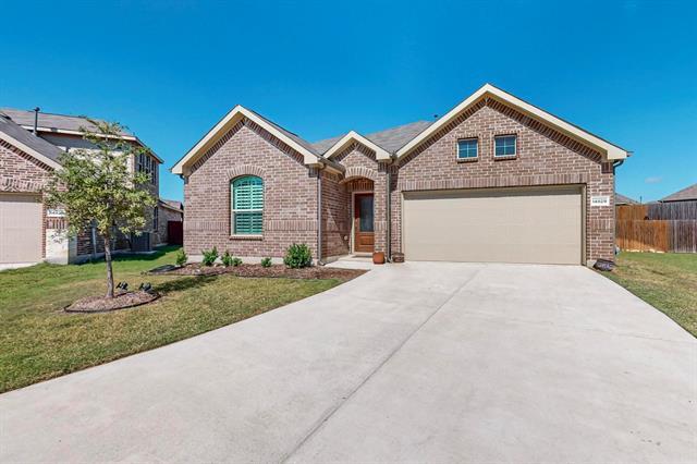 14829 Mainstay Way in Haslet, TX - Foto de edificio