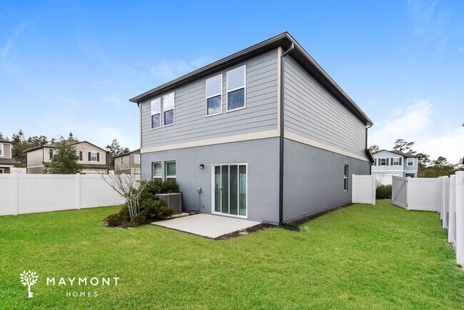 2691 Island Walk Dr in Deltona, FL - Foto de edificio - Building Photo