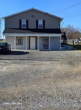 4351 Lampman Rd, Unit 3 in Vernon, NY - Building Photo - Building Photo