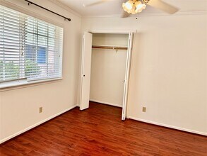 10902 Olympia Dr in Houston, TX - Building Photo - Building Photo