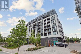 3421 Sheppard Ave E in Toronto, ON - Building Photo - Building Photo