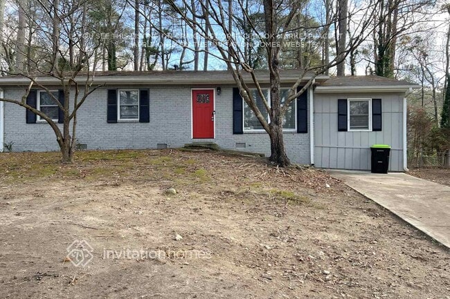 property at 3035 Kingston Ct