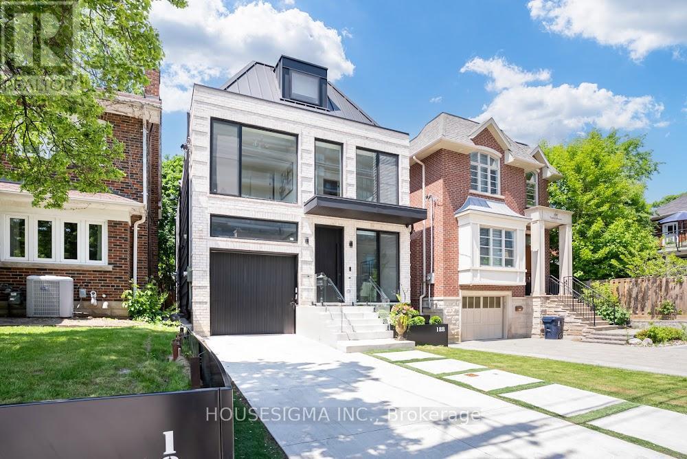188 Duplex Ave in Toronto, ON - Building Photo