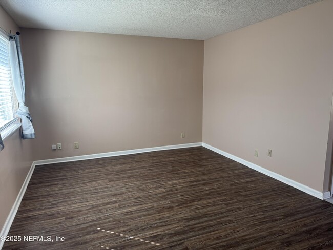 447 Newport Dr in Orange Park, FL - Building Photo - Building Photo