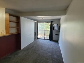 5 Nabby Rd in Danbury, CT - Building Photo - Building Photo