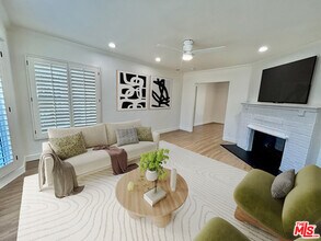 12520 Stanwood Pl in Los Angeles, CA - Building Photo - Building Photo