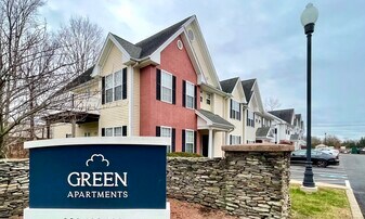 120 Washington St in Milford, CT - Building Photo