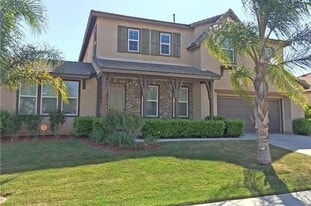 33352 Lazurite Way in Menifee, CA - Building Photo