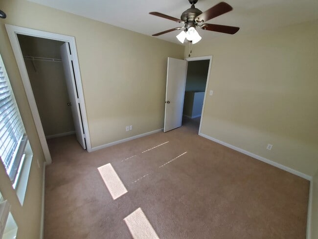 3465 Avalon Lake Dr SW in Madison, AL - Building Photo - Building Photo