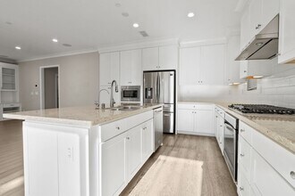 52 Island Coral in Irvine, CA - Building Photo - Building Photo