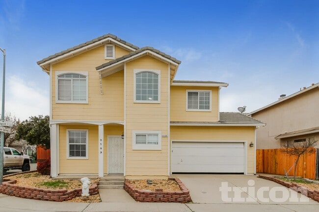 property at 4149 Shandwick Dr