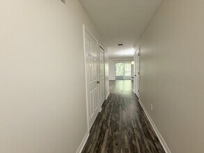 4326 Silver Falls Dr in Land O Lakes, FL - Building Photo - Building Photo
